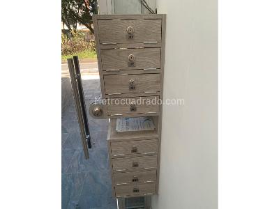 Apartamento en venta en La Castellana, Medellín · foto 4 de 15