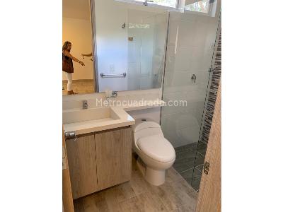 Apartamento en venta en La Castellana, Medellín · foto 6 de 15