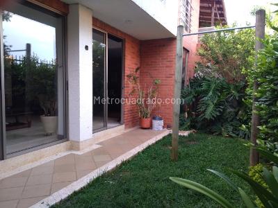 Casa de 3 alcobas en venta en Ciudad Jardin, Cali, 300 m² · foto 12 de 19