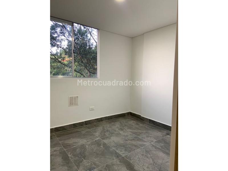 Apartamento de 2 Alcobas en Sabaneta con Balcón y Parqueadero - 8