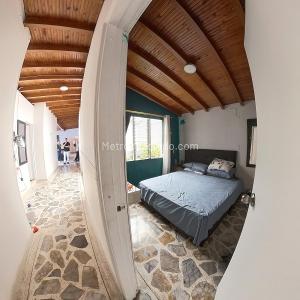 Casa de 4 alcobas en venta en El Velodromo, Medellín, 151 m² · foto 2 de 10