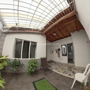 Casa de 4 alcobas en venta en El Velodromo, Medellín, 151 m² · foto 5 de 10