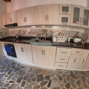 Casa de 4 alcobas en venta en El Velodromo, Medellín, 151 m² · foto 6 de 10
