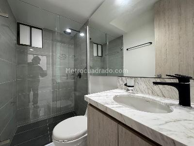 Apartamento de 2 alcobas en venta en Rio Alto, Barranquilla, 81 m² · foto 2 de 7