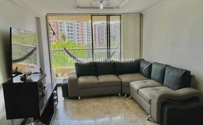 Apartamento de 3 alcobas en venta en Belen, Medellín, 99 m² · foto 2 de 15