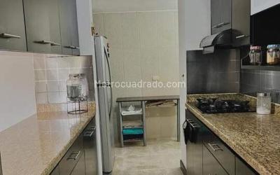 Apartamento de 3 alcobas en venta en Belen, Medellín, 99 m² · foto 6 de 15