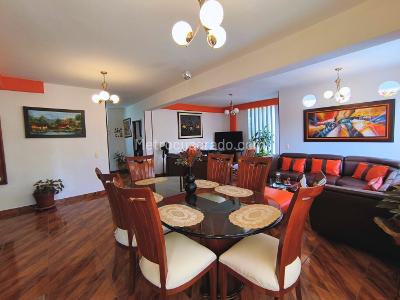 Casa de 5 alcobas en venta en Olimpico, Cali, 555 m² · foto 2 de 20