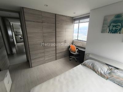 Apartamento de 2 alcobas en venta en Castropol, Medellín, 111 m² · foto 11 de 16