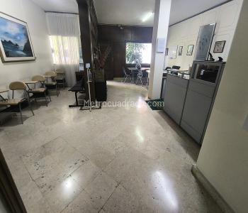 Casa de 5 alcobas en venta en Laureles, Medellín, 188 m² · foto 16 de 16