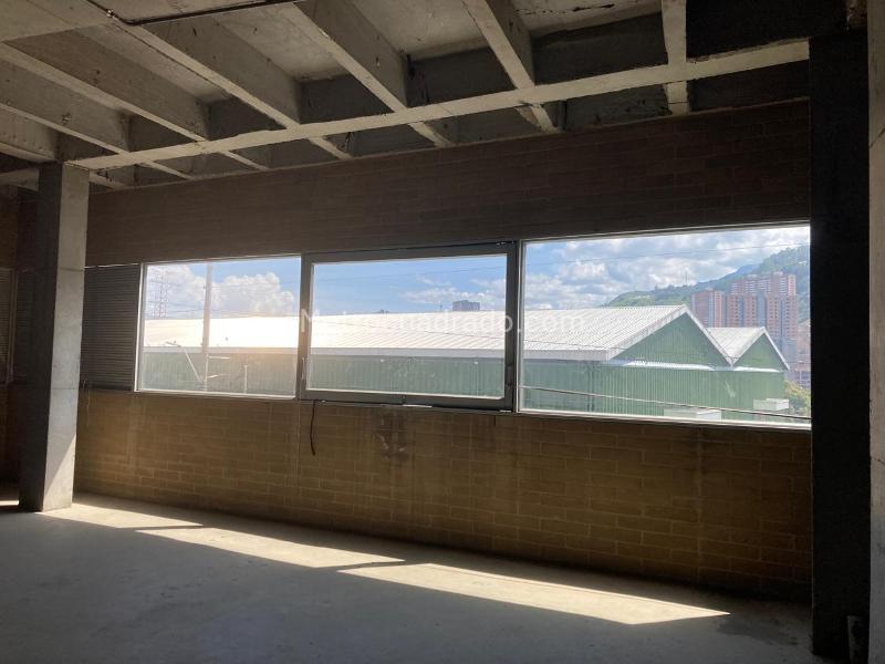 Bodega en Arriendo, San Jose Obrero, Bello - Vista 3