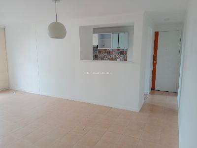 Apartamento de 3 alcobas en venta en Loma De San Julian, Medellín, 67 m² · foto 14 de 16