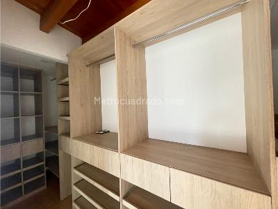 Casa en arriendo en El Poblado, Medellín · foto 12 de 20