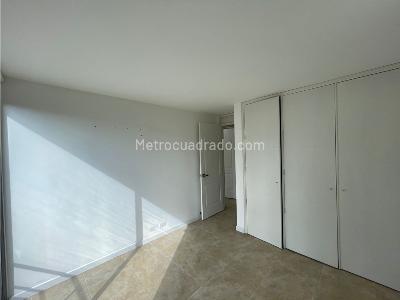 Casa en arriendo en El Poblado, Medellín · foto 14 de 20