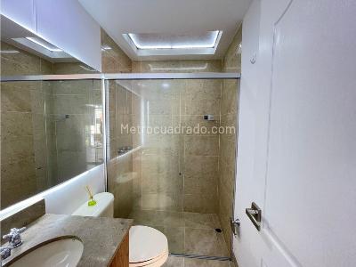 Casa en arriendo en El Poblado, Medellín · foto 16 de 20