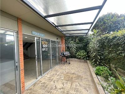 Casa en arriendo en El Poblado, Medellín · foto 7 de 20