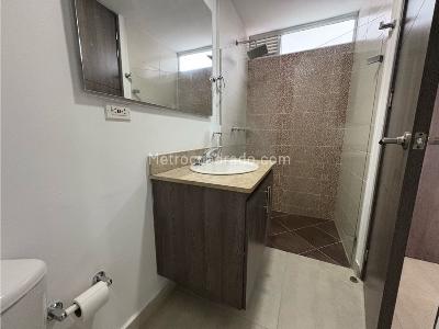 Apartamento de 3 alcobas en venta en Sabaneta, Sabaneta, 84 m² · foto 16 de 19
