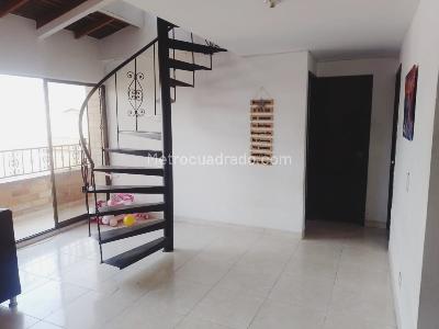 Apartamento de 2 alcobas en venta en Santa Maria 2, Itagüí, 84 m² · foto 5 de 6