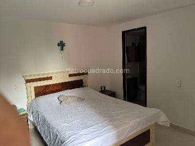 Apartamento en venta en La Castellana, Medellín · foto 4 de 9