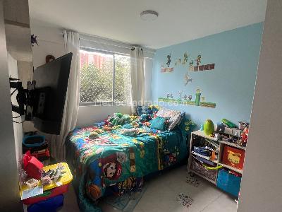 Apartamento en venta en La Castellana, Medellín · foto 5 de 9