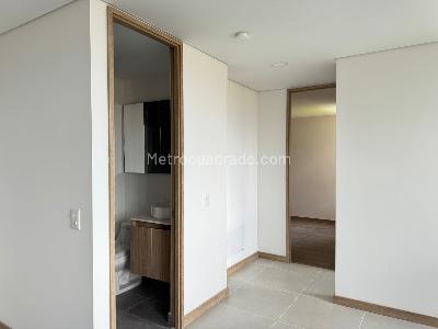 Apartamento en venta en Ditaires, Itagüí · foto 8 de 11