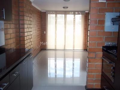 Casa de 3 alcobas en venta en Belen, Medellín, 95 m² · foto 4 de 10