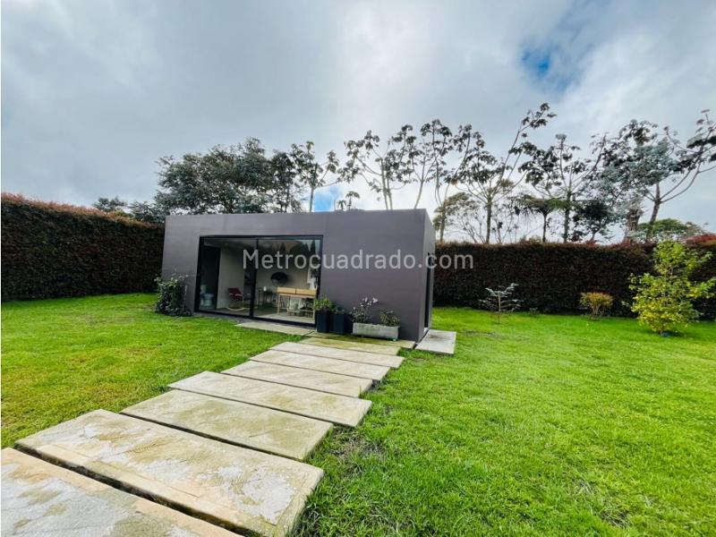 Casa de Lujo de 4 Alcobas con Privacidad en Alto de Las Palmas - 4