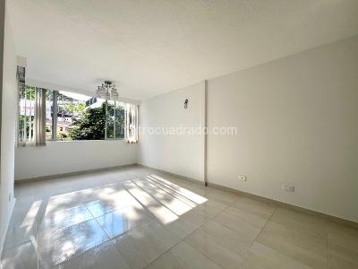 Apartamento de 2 alcobas en venta en El Peñon, Cali, 99 m² · foto 3 de 17