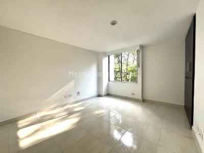 Apartamento de 2 alcobas en venta en El Peñon, Cali, 99 m² · foto 6 de 17