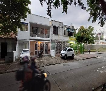 Casa de 5 alcobas en venta en Tejares De San Fernando, Cali, 350 m² · foto 2 de 19