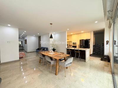 Apartamento de 3 alcobas en venta en Normandia, Cali, 240 m² · foto 2 de 20