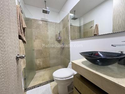 Apartamento de 3 alcobas en venta en Normandia, Cali, 240 m² · foto 14 de 20
