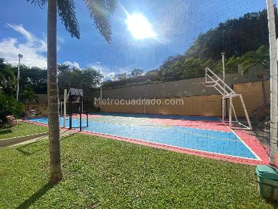 Apartamento de 3 alcobas en venta en Normandia, Cali, 240 m² · foto 20 de 20