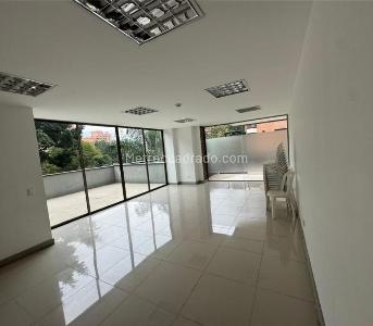 Apartamento de 3 alcobas en venta en Castropol, Medellín, 90 m² · foto 10 de 13