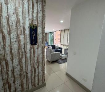 Apartamento de 3 alcobas en venta en Castropol, Medellín, 90 m² · foto 6 de 13