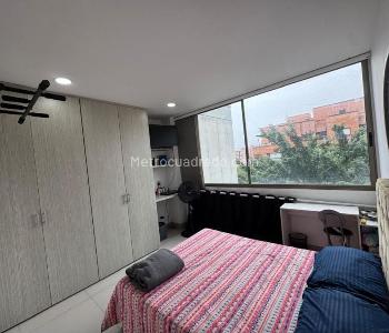 Apartamento de 3 alcobas en venta en Castropol, Medellín, 90 m² · foto 9 de 13