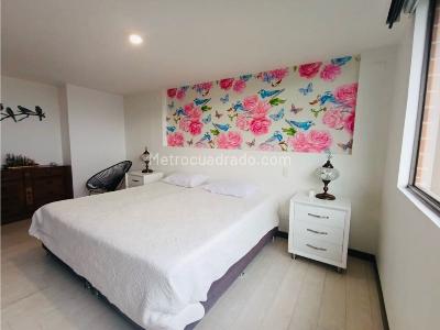 Apartamento de 2 alcobas en venta en Poblado San Lucas, Medellín, 121 m² · foto 11 de 13