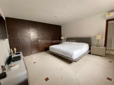 Apartamento de 3 alcobas en venta en Altos Del Prado, Barranquilla, 223 m² · foto 10 de 20