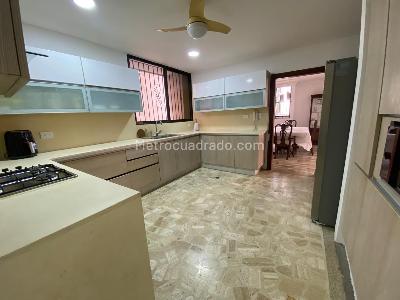 Apartamento de 3 alcobas en venta en Altos Del Prado, Barranquilla, 223 m² · foto 7 de 20