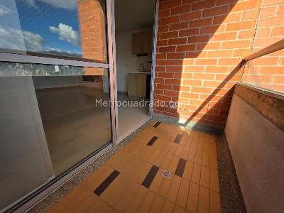 Apartamento en venta en Suramerica, Itagüí · foto 8 de 20