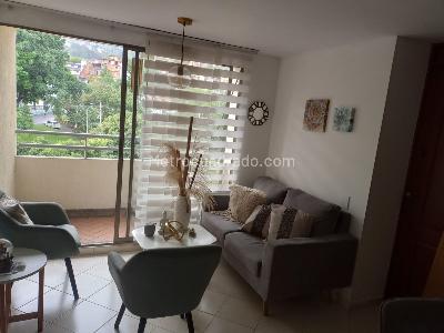 Apartamento en venta en Los Colores, Medellín · foto 7 de 11
