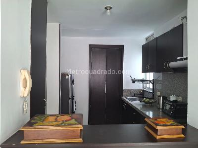 Apartamento de 3 alcobas en venta en Prados Del Limonar, Cali, 101 m² · foto 7 de 20