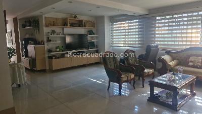 Apartamento en venta en Laureles, Medellín · foto 15 de 18