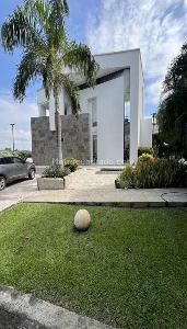 Casa de 4 alcobas en venta en La Riviera, Neiva, 307 m² · foto 4 de 15