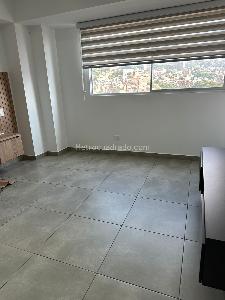 Apartamento en venta en Calasanz Parte Baja, Medellín · foto 5 de 17