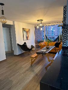 Apartamento en venta en El Poblado, Medellín · foto 8 de 14