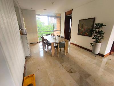 Apartamento de 3 alcobas en venta en Las Santas, Medellín, 246 m² · foto 14 de 16
