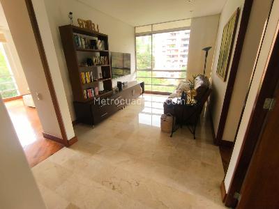 Apartamento de 3 alcobas en venta en Las Santas, Medellín, 246 m² · foto 6 de 16