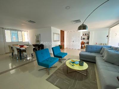 Apartamento de 3 alcobas en venta en Altos De Riomar, Barranquilla, 230 m² · foto 2 de 20