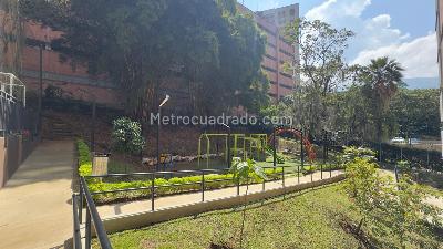 Apartamento en venta en Loma Del Escobero, Envigado · foto 12 de 20