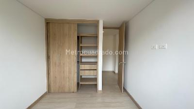 Apartamento en venta en Loma Del Escobero, Envigado · foto 15 de 20